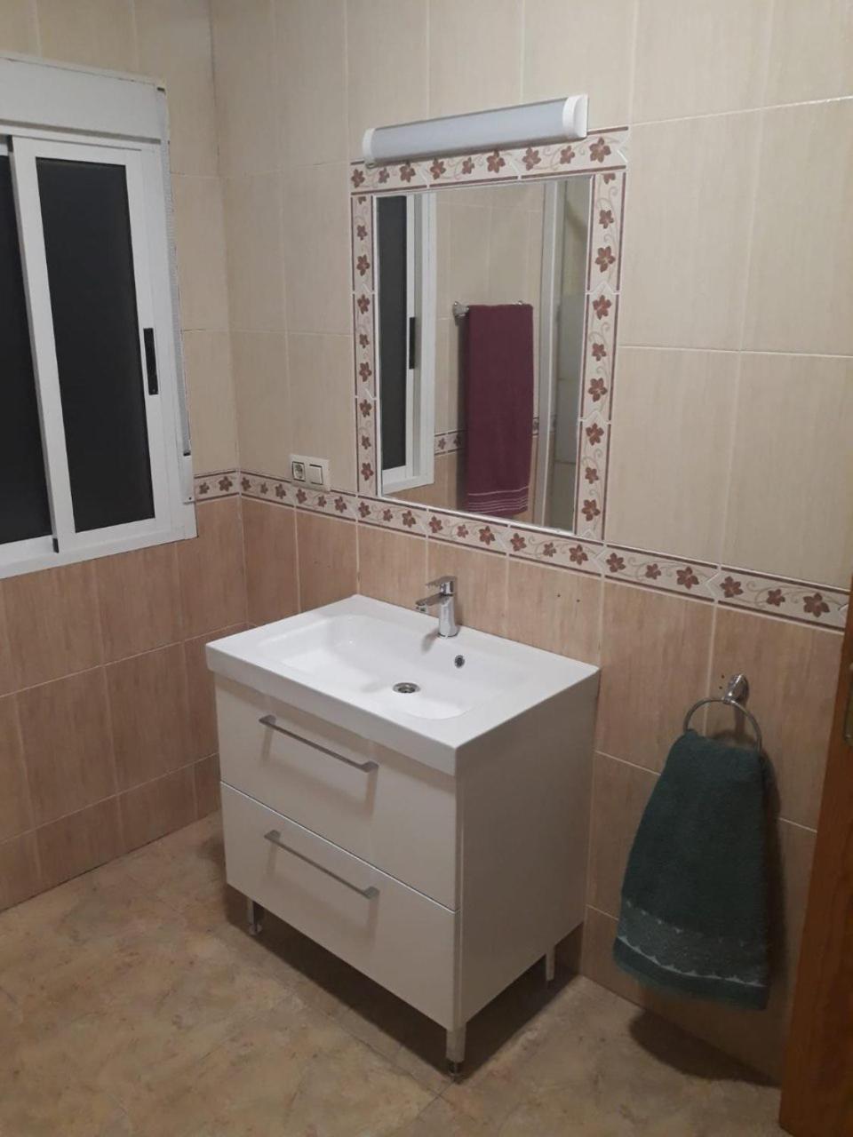 Fernan Perez Casa Rural El Jazminero מראה חיצוני תמונה